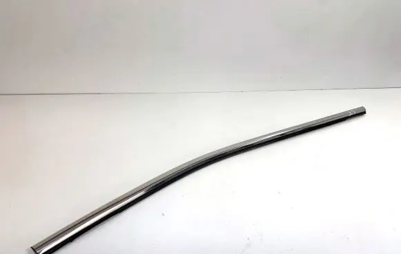 Nissan Qashqai Loading door glass trim molding