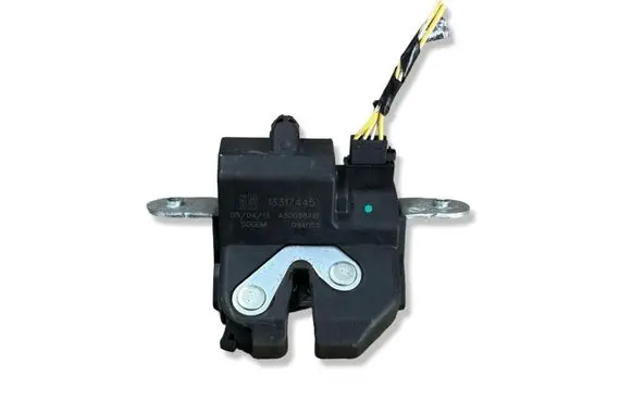 Opel Corsa D Tailgate/trunk/boot lock/catch/latch 13317445