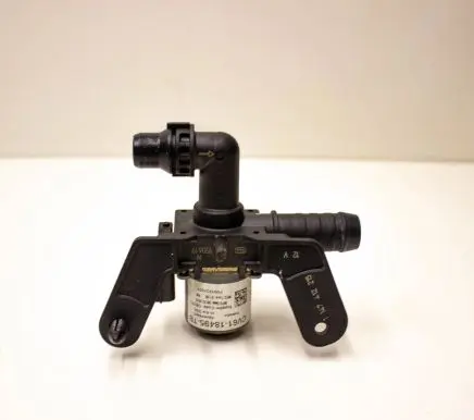 Ford Kuga II Electric auxiliary coolant/water pump CV6118495TB