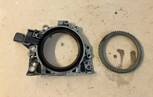 Volkswagen Crafter Crankshaft position sensor 036906433C 03L103173