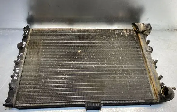 Alfa Romeo 156 Coolant radiator