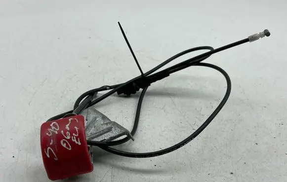 Volvo S40 Engine bonnet (hood) release handle