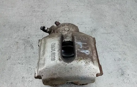 BMW X5 E53 Front brake caliper