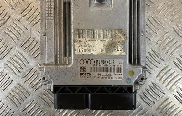 Audi A6 S6 C6 4F Engine control unit/module 4F1910401R 4F0907401C 0281013833