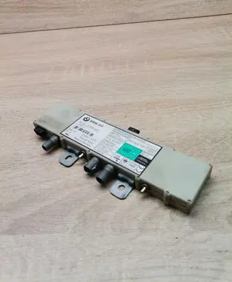 BMW 5 E39 Aerial antenna amplifier 8368883