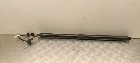 Volvo XC40 Tailgate/trunk strut/damper 32384408