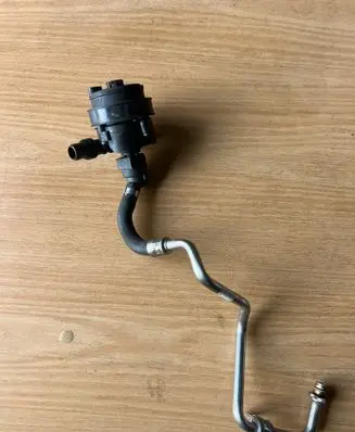 BMW 5 G30 G31 G38 Electric auxiliary coolant/water pump 9147359 A0005001486