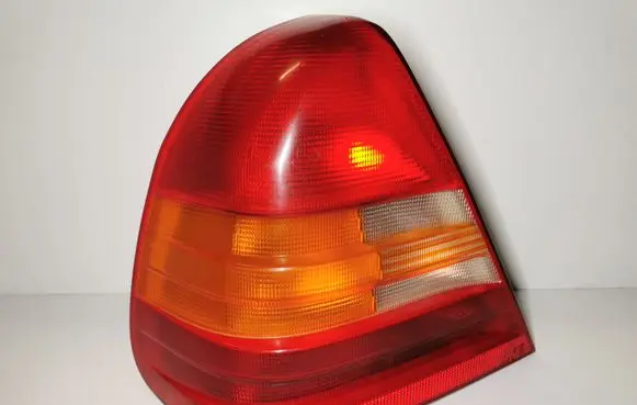 Mercedes-Benz C W202 Rear/tail lights A2028200164L