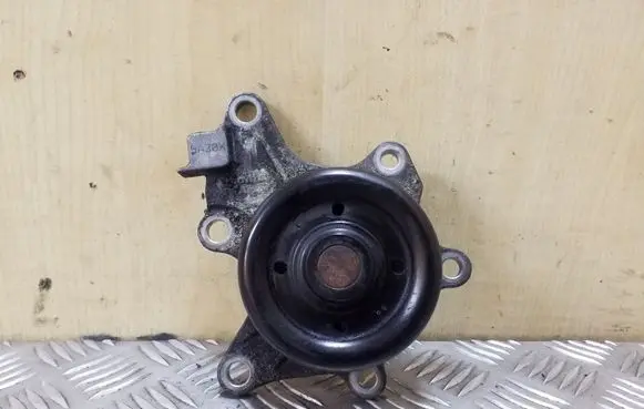 Toyota Auris E180 Water pump 5A30X