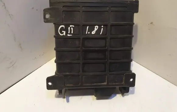 Volkswagen Golf II Engine control unit/module 0280800104 811906264