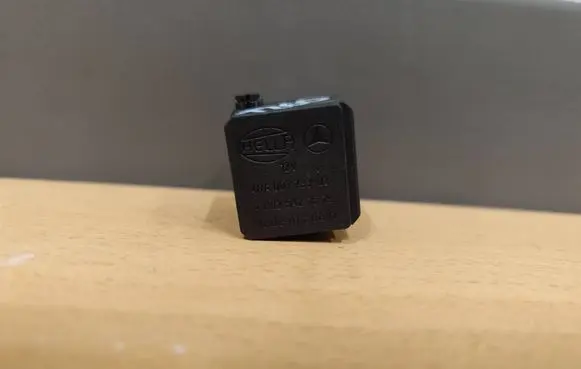 Mercedes-Benz ML W163 Other relay 4RA00779302 A0025421519