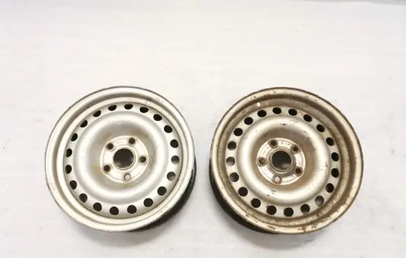 Audi V8 R15 steel rim 4A0601025K