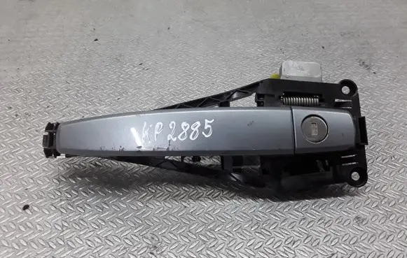 Opel Astra H Front door exterior handle