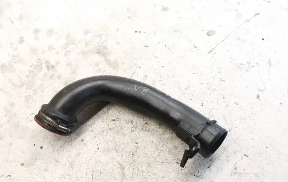 Intercooler hose/pipe