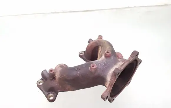 Nissan Almera N16 Exhaust manifold