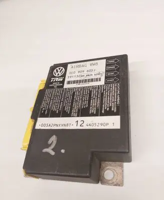 Volkswagen PASSAT B6 Airbag control unit/module 3C0909605J