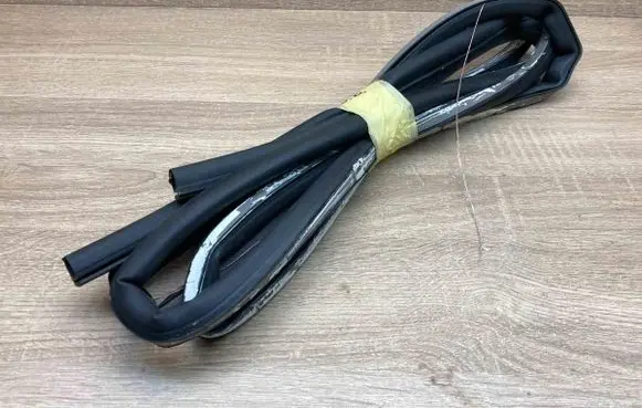 Mercedes-Benz S W222 Rubber seal rear door MBW222REARRIGHT