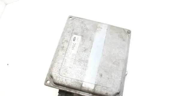 Ford Fiesta Engine control unit/module 3S6112A650CB S118107004D