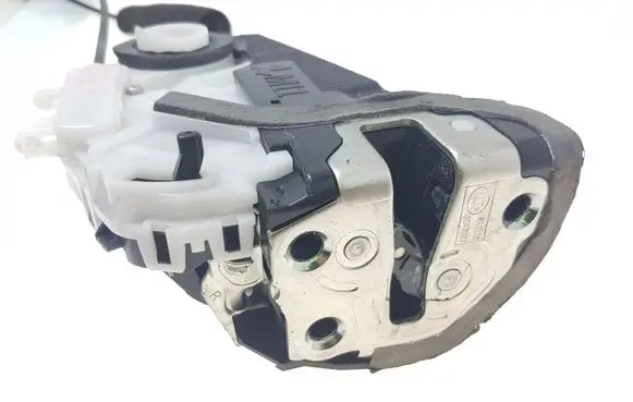 Subaru Legacy Rear door lock 16014110F1 160913 A047027