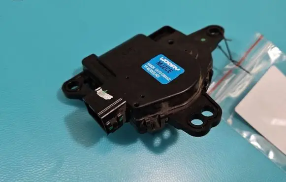 KIA Ceed A/C air flow flap actuator/motor EA1F0-EB9AA02 IMPRK1430080