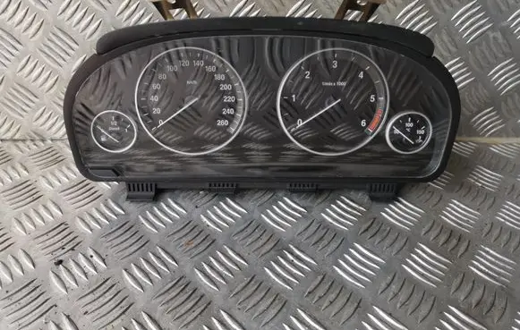 BMW X3 F25 Speedometer (instrument cluster) 9280483 2232269 1774292