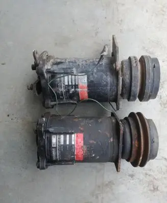 Mercedes-Benz SL R107 Air conditioning (A/C) compressor (pump) 5910653