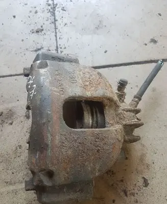 Volvo V70 Front brake caliper