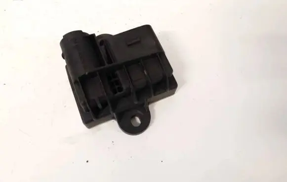 Mercedes-Benz C W205 Glow plug pre-heat relay a6519003103