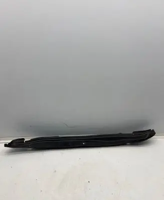 Mercedes-Benz B W247 Fender end trim A2478890500R A2478890500