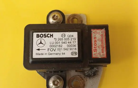 Mercedes-Benz A W168 ESP acceleration yaw rate sensor 0015404417 0265005219