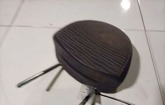 Nissan Primera Front seat headrest 