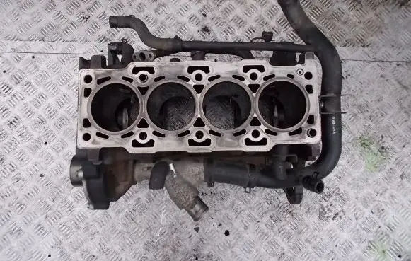 Chevrolet Epica Engine block 