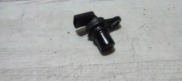 Camshaft position sensor