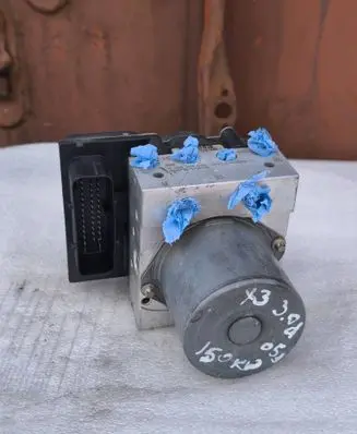 BMW X3 E83 ABS Pump 3414791 3414792
