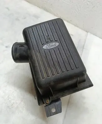 Ford Escort Air filter box 9600AC 191FF