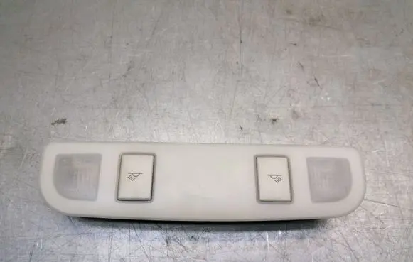 Audi A6 S6 C6 4F Rear seat light 4F0947111
