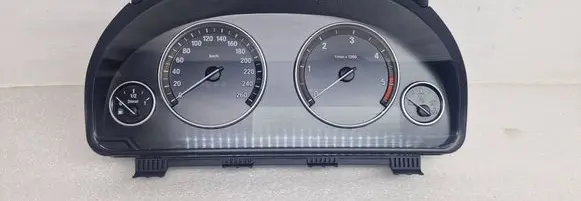 BMW 5 F10 F11 Speedometer (instrument cluster) 21199566 9249345