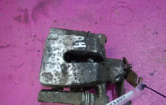 Renault Megane II Rear brake caliper