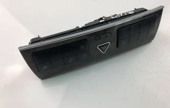Mercedes-Benz CLK A209 C209 Climate control unit A2096890031