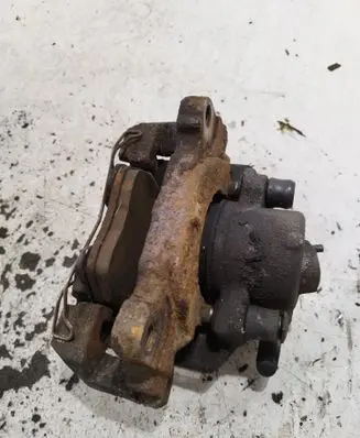 Audi A3 S3 A3 Sportback 8P Front brake caliper 582