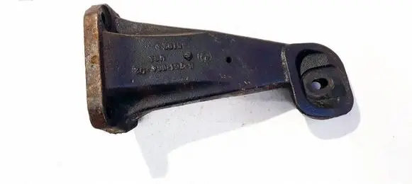 BMW X5 E53 Engine mounting bracket 676166402