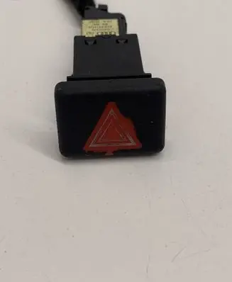 Audi A4 S4 B7 8E 8H Hazard light switch 8E0941509
