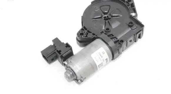 Mercedes-Benz S C217 Sunroof motor/actuator 0390200101