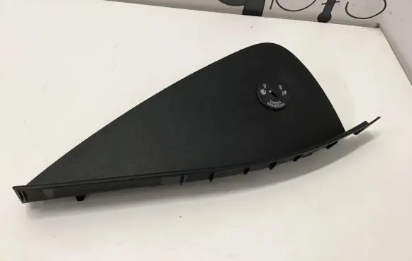 BMW X3 G01 Dashboard side end trim 6840088