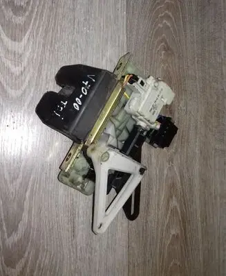 Volvo V70 Tailgate/trunk/boot lock/catch/latch 999065180