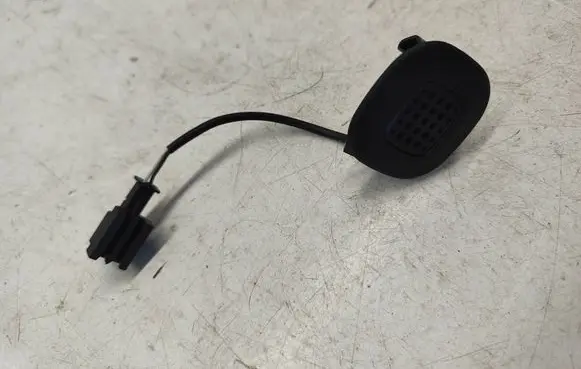Dodge RAM Microphone (bluetooth/phone) 6UA07TX7AA 36986