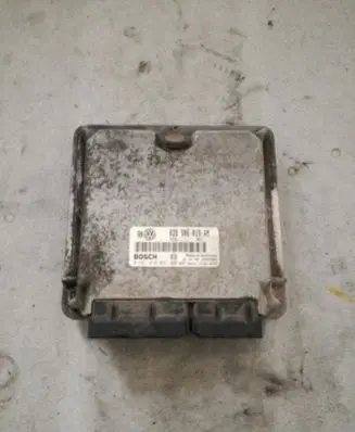 Volkswagen Golf IV Engine control unit/module 038906019AM 0281010091