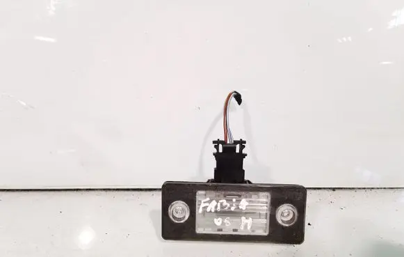 Skoda Fabia Mk2 (5J) Number plate light 6Y0943021E