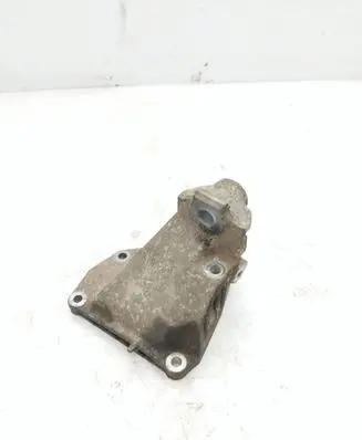 Mercedes-Benz ML W163 Engine mounting bracket A1122231204