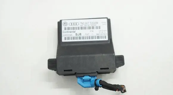 Volkswagen PASSAT B7 Gateway control module 7N0907530AMACR 7N0907530AM